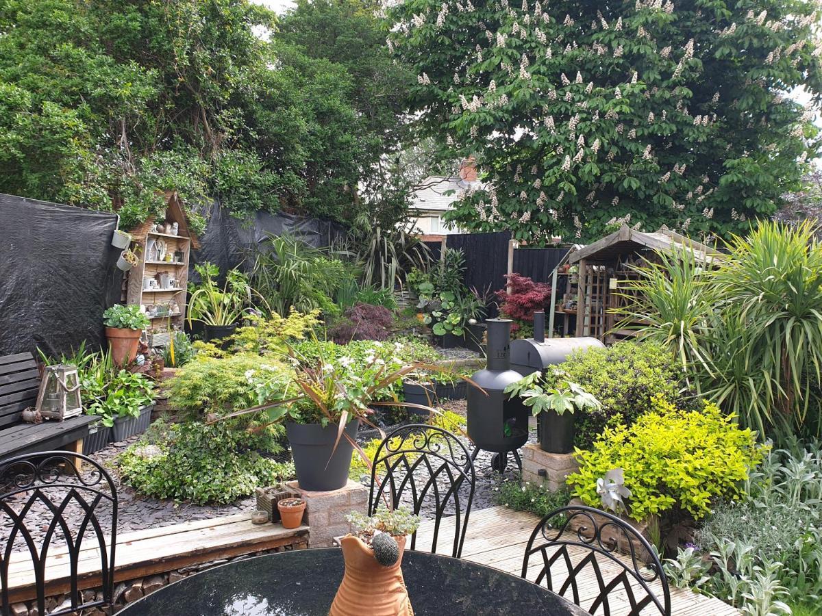 Tropical Garden Oasis Rooms Birmingham Eksteriør bilde
