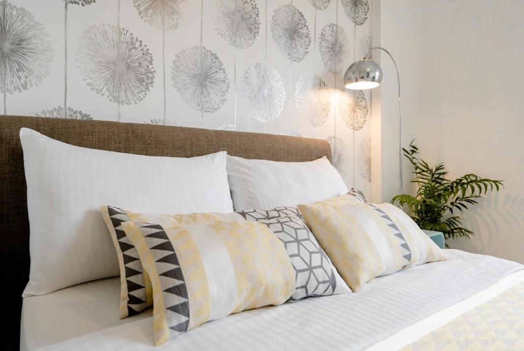 Tropical Garden Oasis Rooms Birmingham Eksteriør bilde